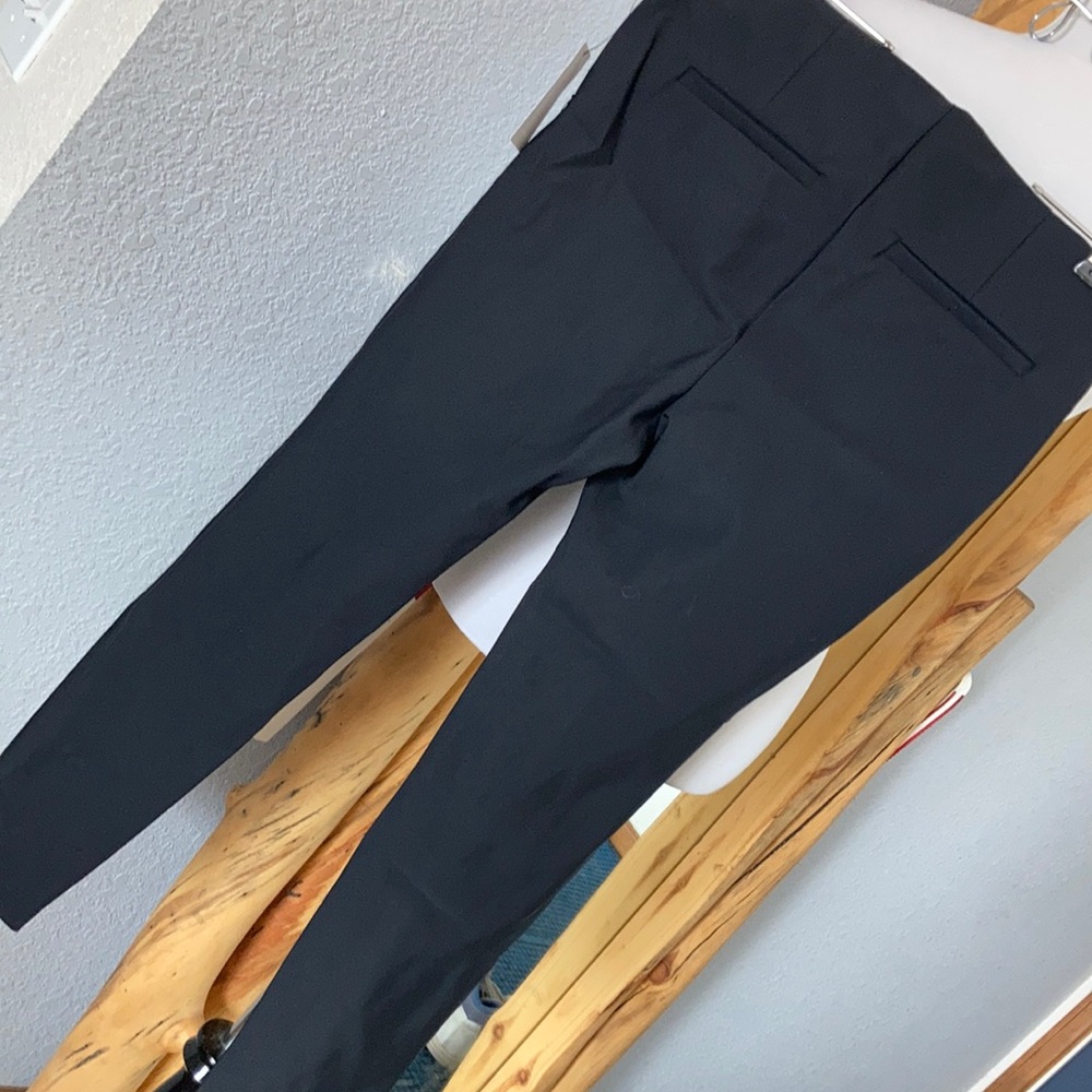 New Saks Fifth Avenue Size 6